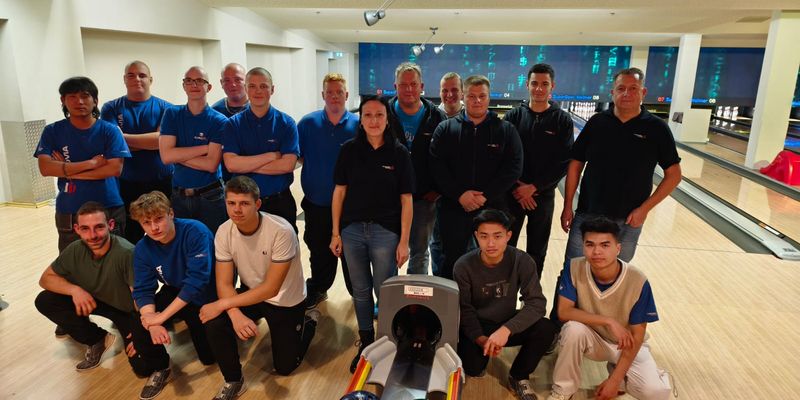 Weimar Bowlingabend Azubis 1 (11.25)
